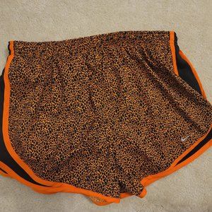 Nike Dry Fit Shorts Size Large